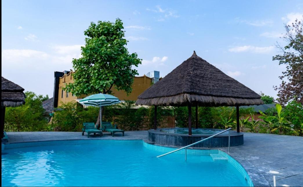 Mayur The Karma Hotel Seoni  Exterior foto
